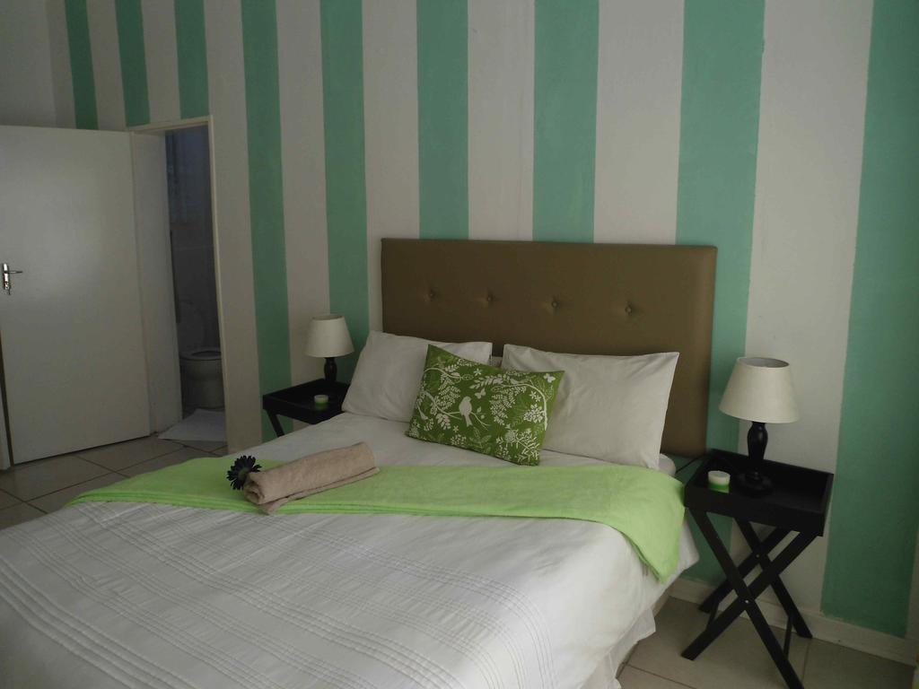 Robin Nest Guest House Ньюкасл Экстерьер фото