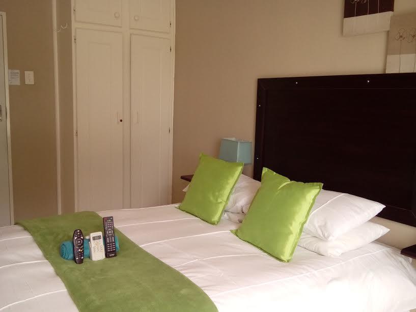 Robin Nest Guest House Ньюкасл Экстерьер фото